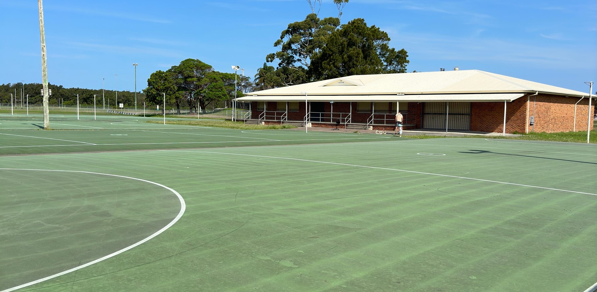 MP HELPS SECURE FUNDING FOR NETBALL COURT UPGRADES Main Image